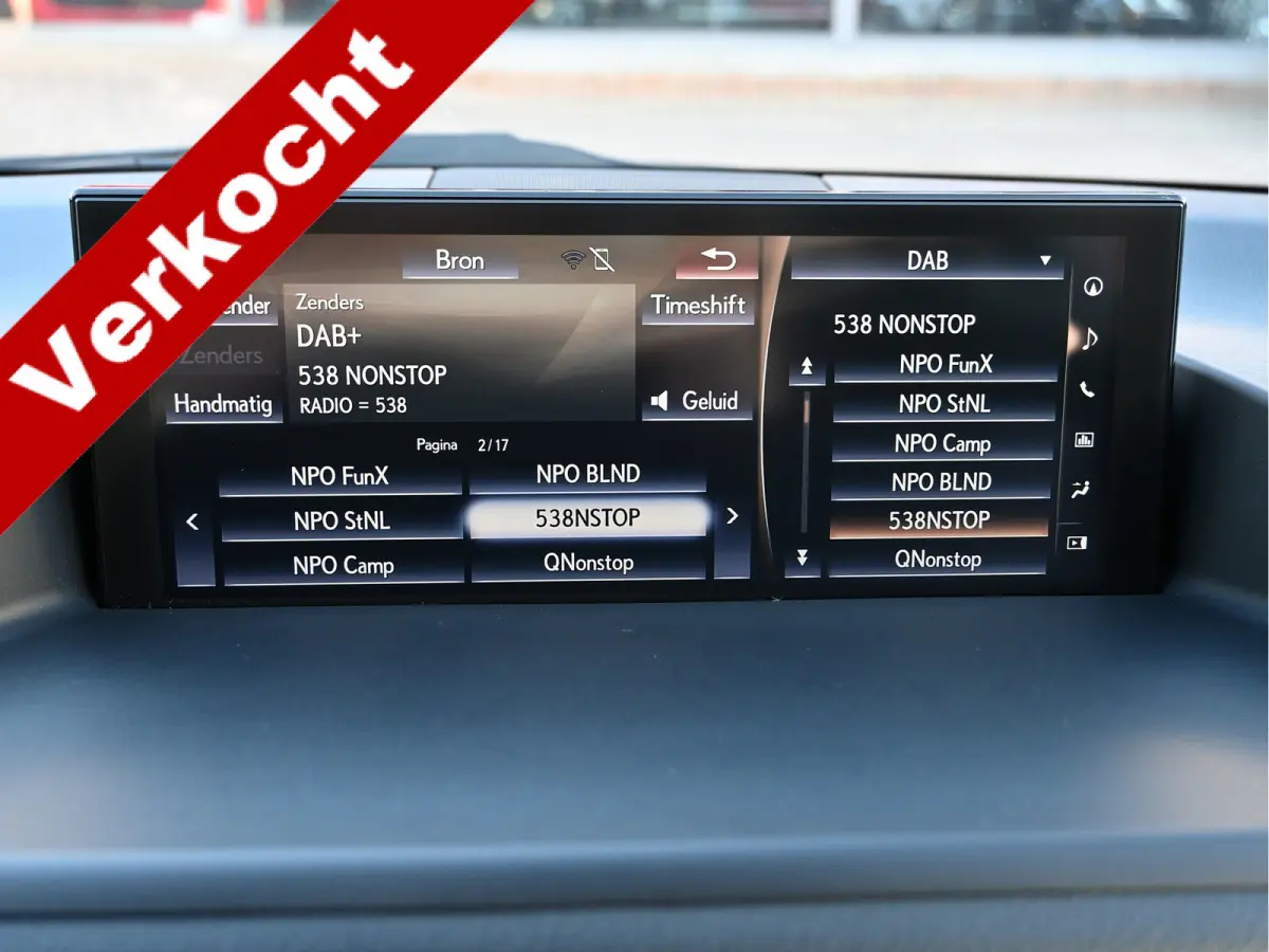 200h Business Launch Edition, alcantara, camera, cruise, clima, key less, NL-auto