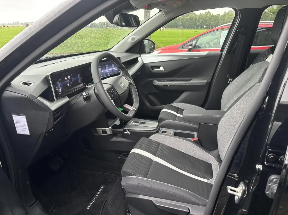 110pk Turbo Hybrid NL GS LUXE