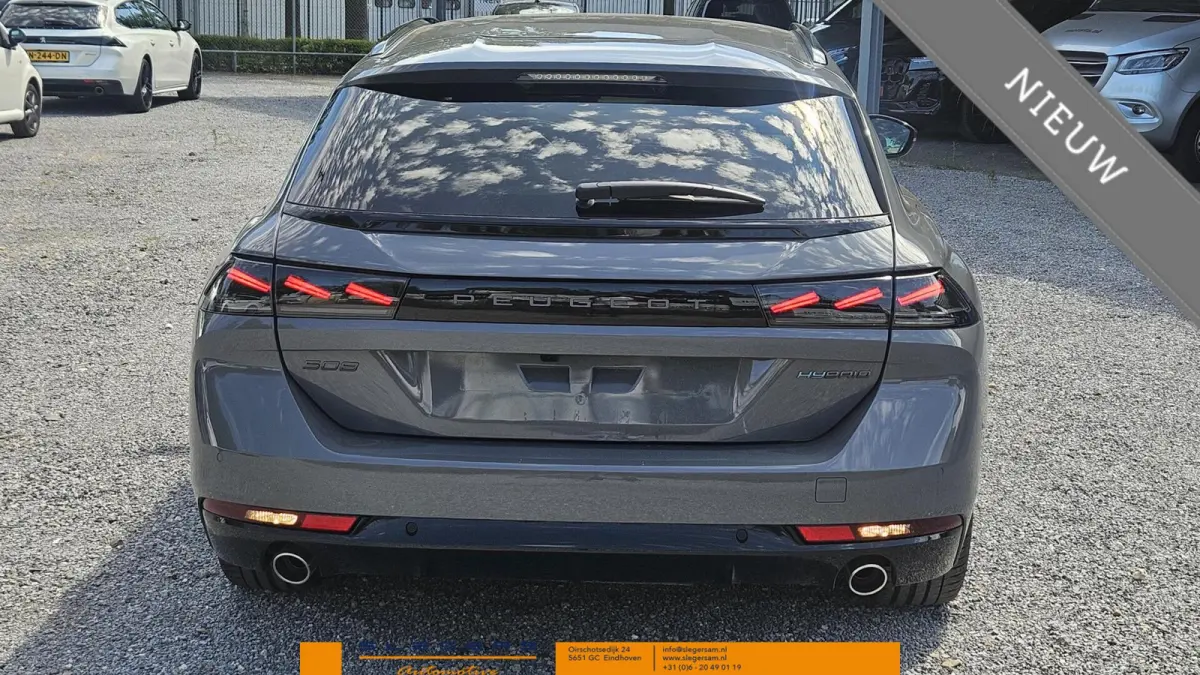 1.6 HYbrid PHEv180 e-EAT8 Allure Avantage