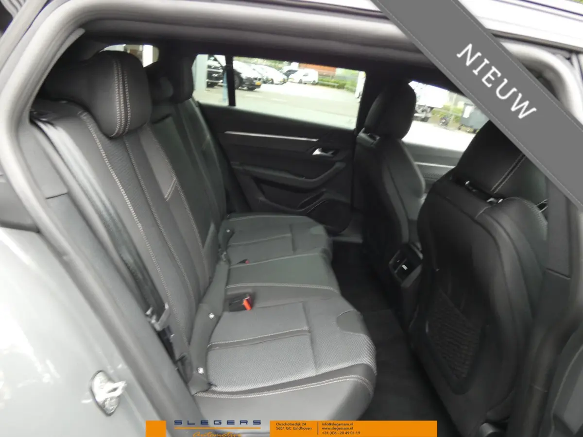 1.6 HYbrid PHEv180 e-EAT8 Allure Avantage