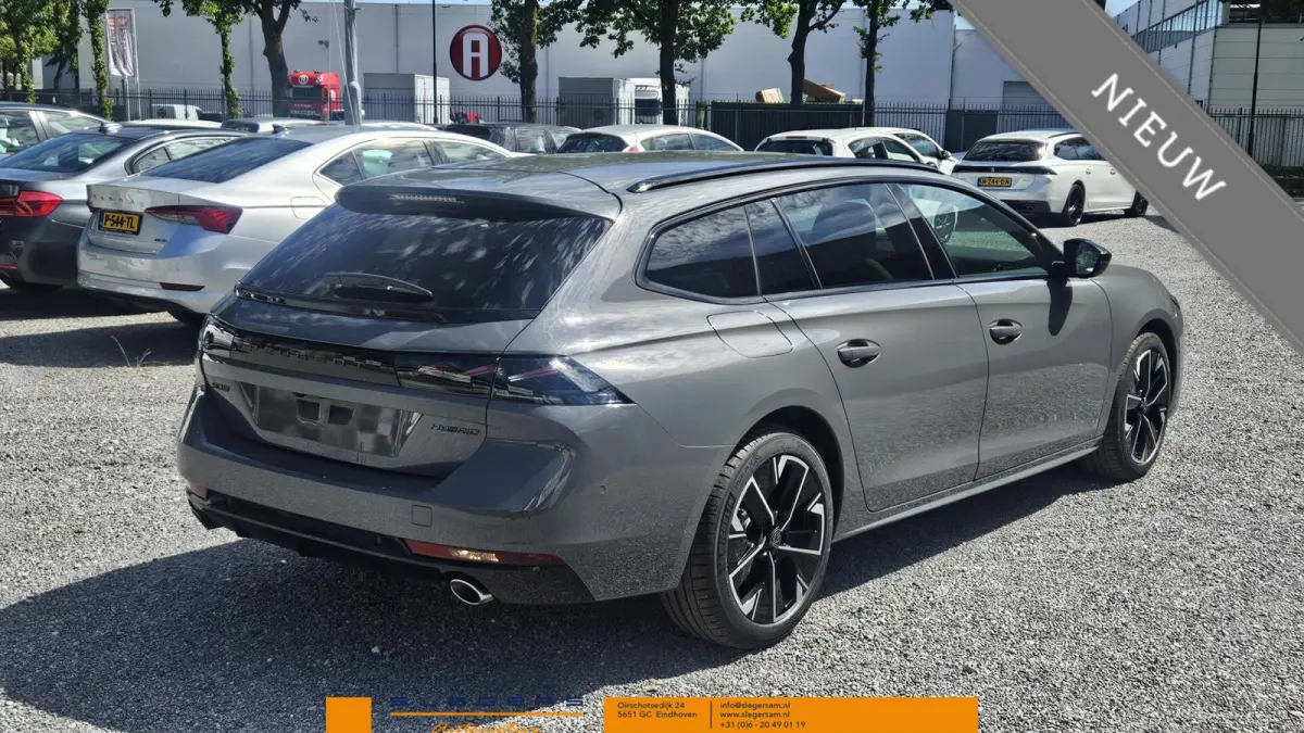 1.6 HYbrid PHEv180 e-EAT8 Allure Avantage