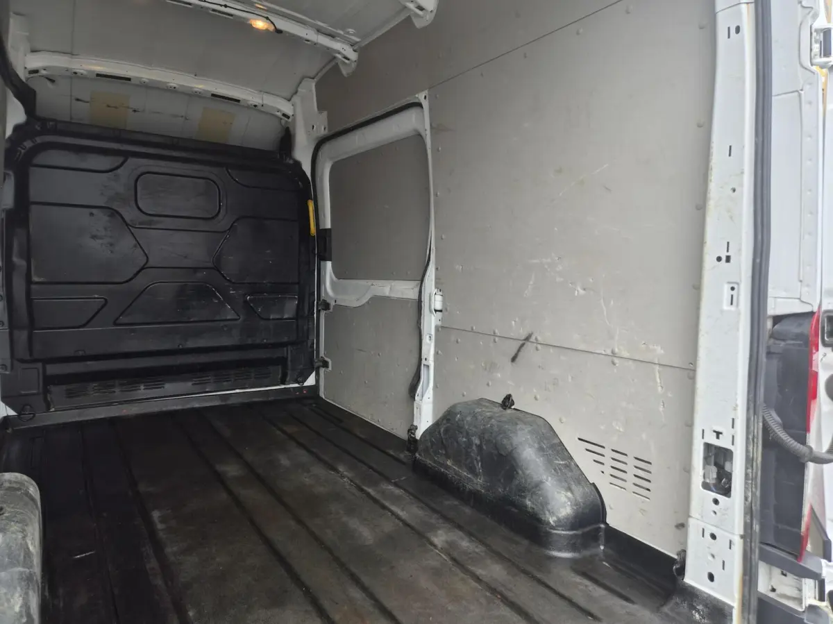 2.0 TDCI L2H2 Airco Cruise 130pk 2750kg trek