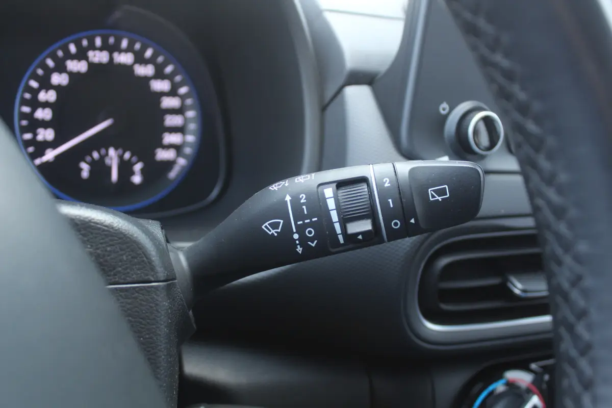 1.0 T-GDI Comfort l Cruise Control l Lane Assist l Camera l Airco l DAB l Apple Carplay/ Android Auto