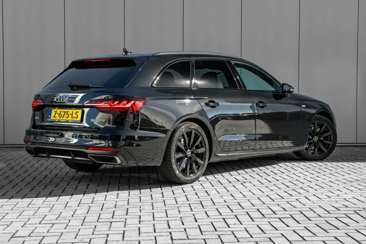 35 TFSI S edition Competition 150PK | Stoelverw. voor | Parkeer hulp voor & achter | Sfeerverlichting | 18''LMV