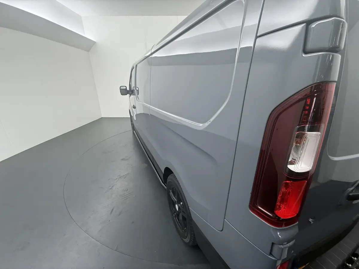 L2H1 T30 GB dCi 130 Advance | Trekhaak | Navigatie | Parkeercamera |
