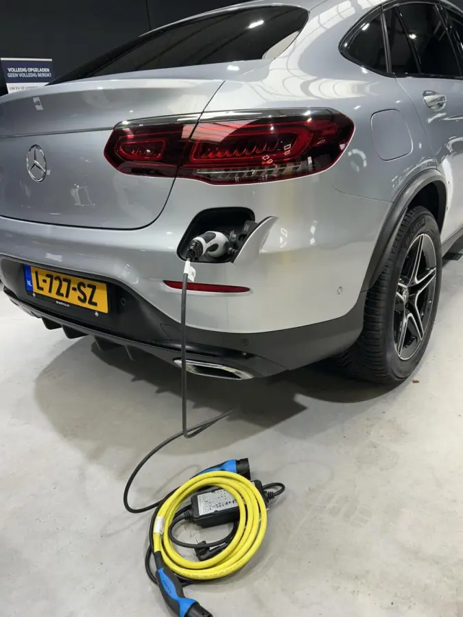 4MATIC Business Solution SOH 95% I 19"LMV I CAMERA I ORG.NL + NAP + DEALER O.H.