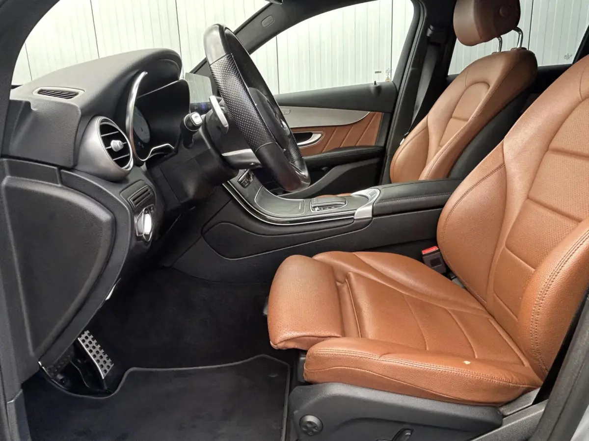 4MATIC Business Solution SOH 95% I 19"LMV I CAMERA I ORG.NL + NAP + DEALER O.H.