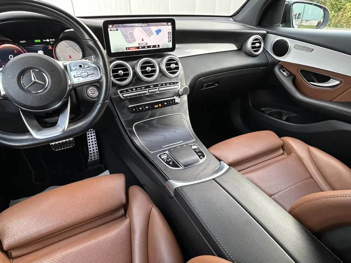 4MATIC Business Solution SOH 95% I 19"LMV I CAMERA I ORG.NL + NAP + DEALER O.H.