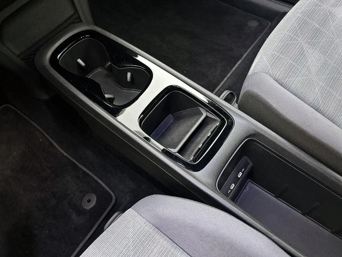 Pro 58 kWh | 204 PK | SoH 94,5% | Adaptieve Cruise Control | Apple Carplay / Android Auto | Stoelverwarming |