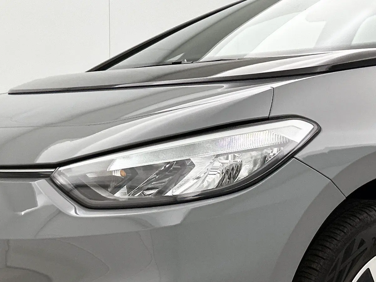 Pro 58 kWh | 204 PK | SoH 94,5% | Adaptieve Cruise Control | Apple Carplay / Android Auto | Stoelverwarming |