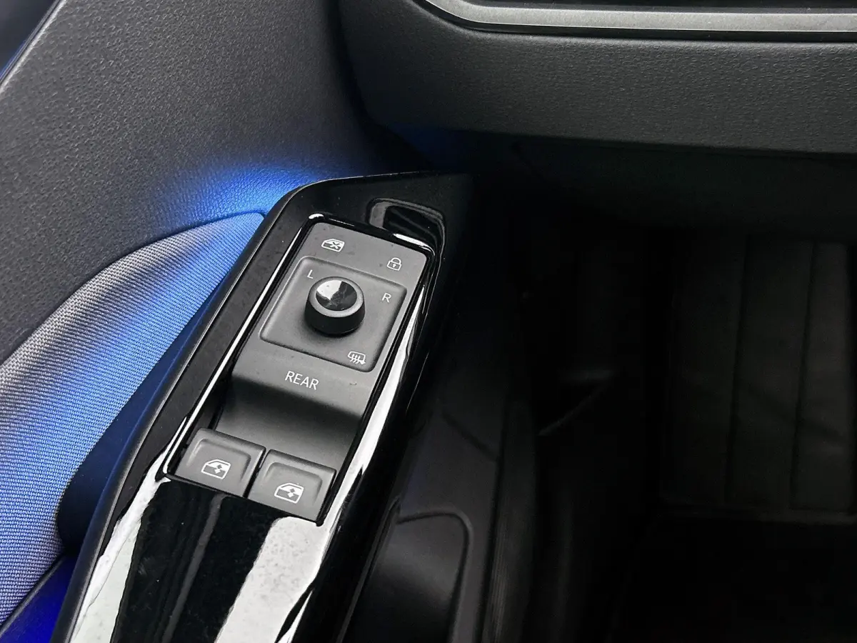 Pro 58 kWh | 204 PK | SoH 94,5% | Adaptieve Cruise Control | Apple Carplay / Android Auto | Stoelverwarming |