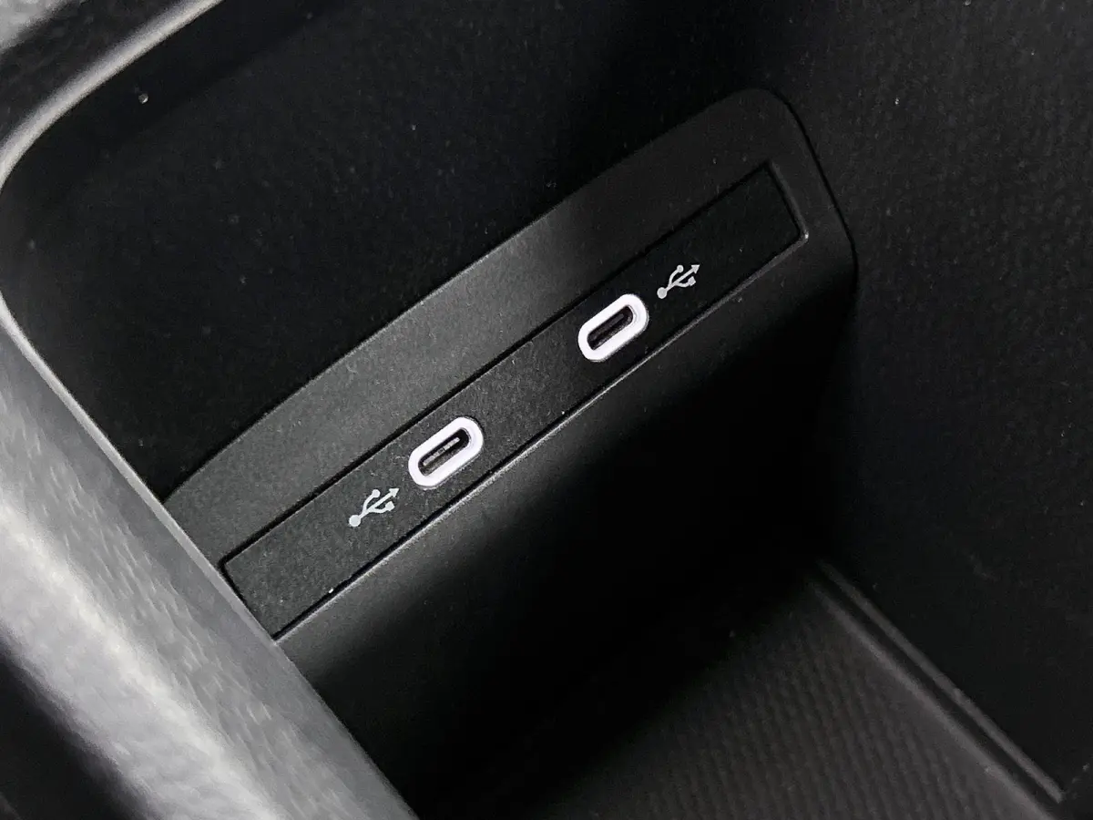 Pro 58 kWh | 204 PK | SoH 94,5% | Adaptieve Cruise Control | Apple Carplay / Android Auto | Stoelverwarming |