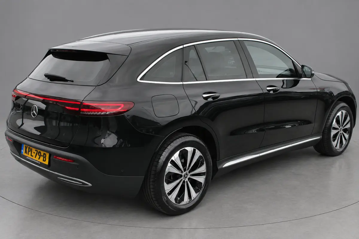400 4MATIC 80 kWh (SOH 97,21%) LEDER KEY-LESS GO CARPLAY