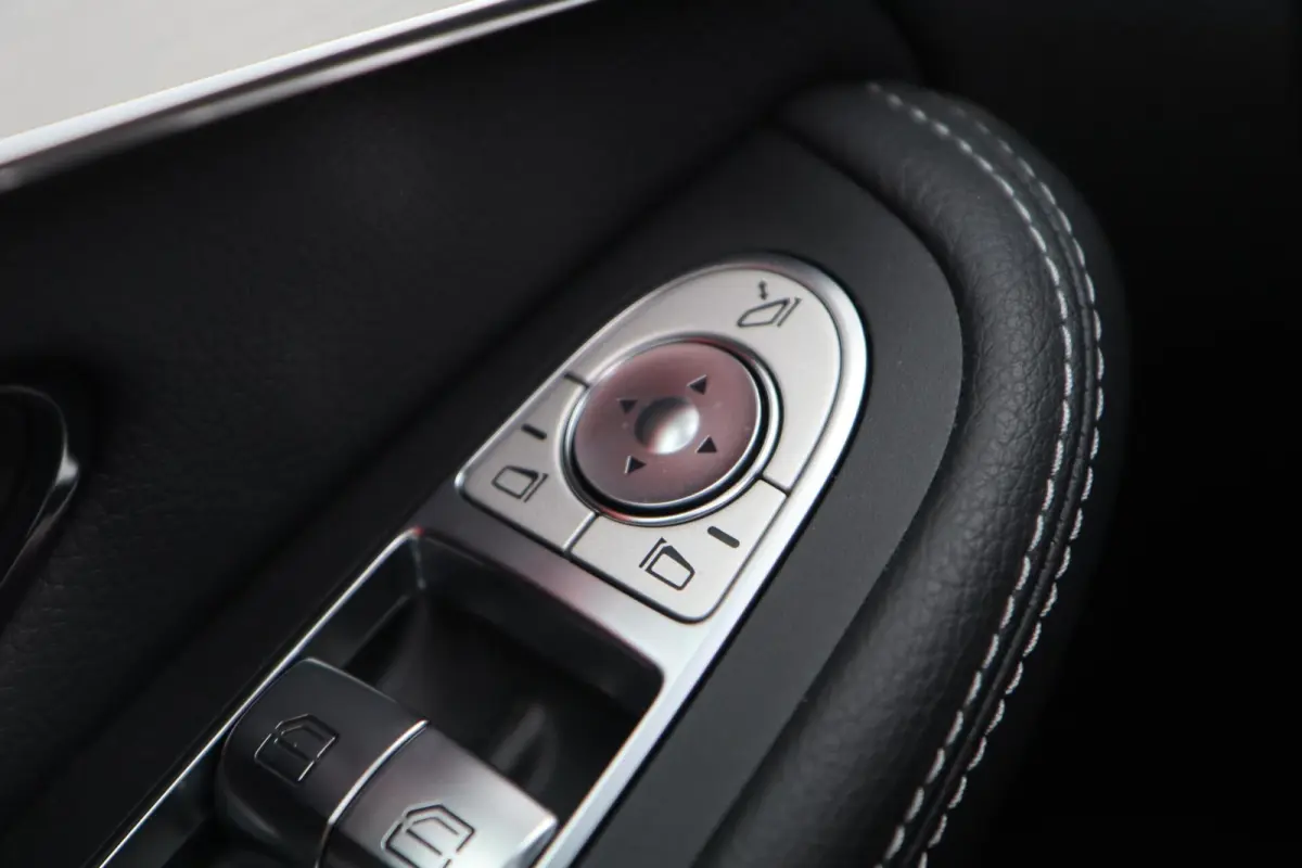 4MATIC Premium Plus | PANO ☀️ | BURMESTER 🎵 | BLIS 👀 | CARPLAY 📱 | CAMERA 📸 | SFEERVERLICHTING ✨