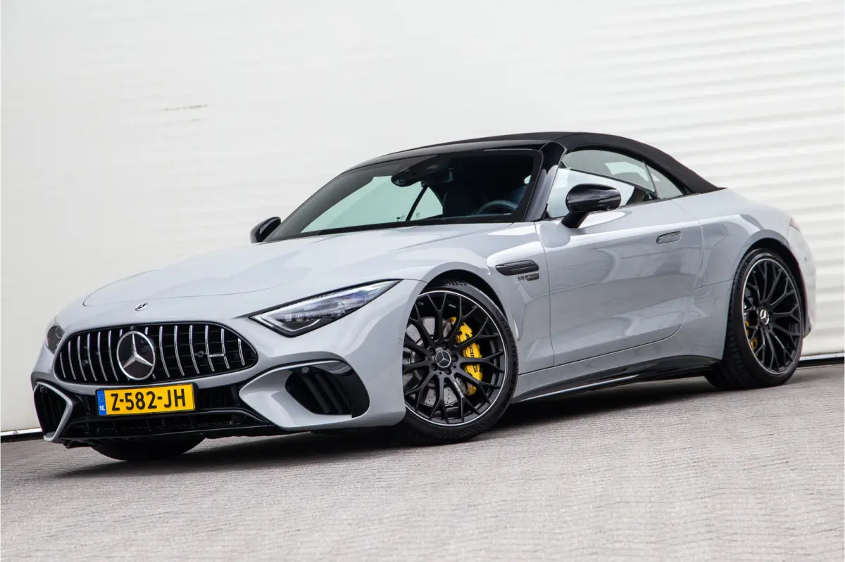 Roadster AMG 63 4MATIC+ Premium, Achterasbesturing, Burmester, MANUFAKTUR Alpin Grey 585pk 2022