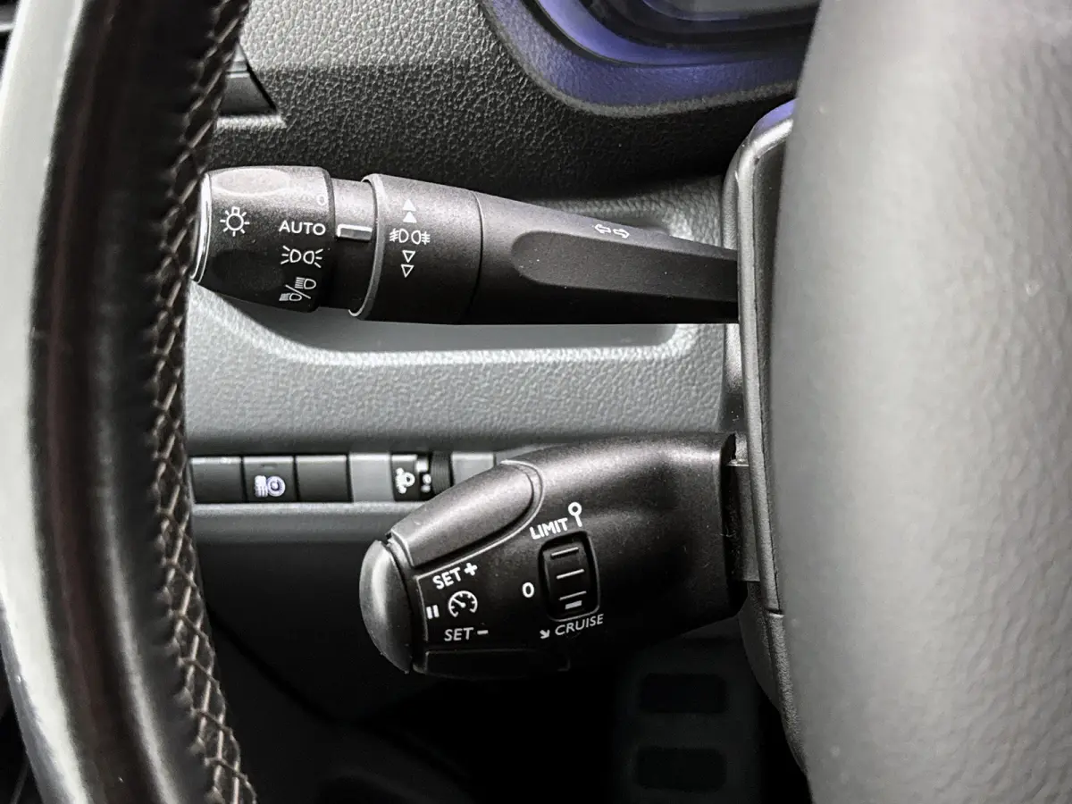 2.0 BlueHDI 122 Long Premium Navigatie Camera Trekhaak Stoelverwarming Climate control