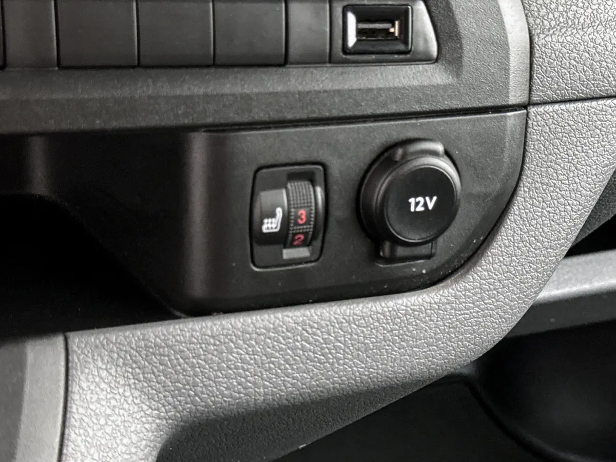 2.0 BlueHDI 122 Long Premium Navigatie Camera Trekhaak Stoelverwarming Climate control