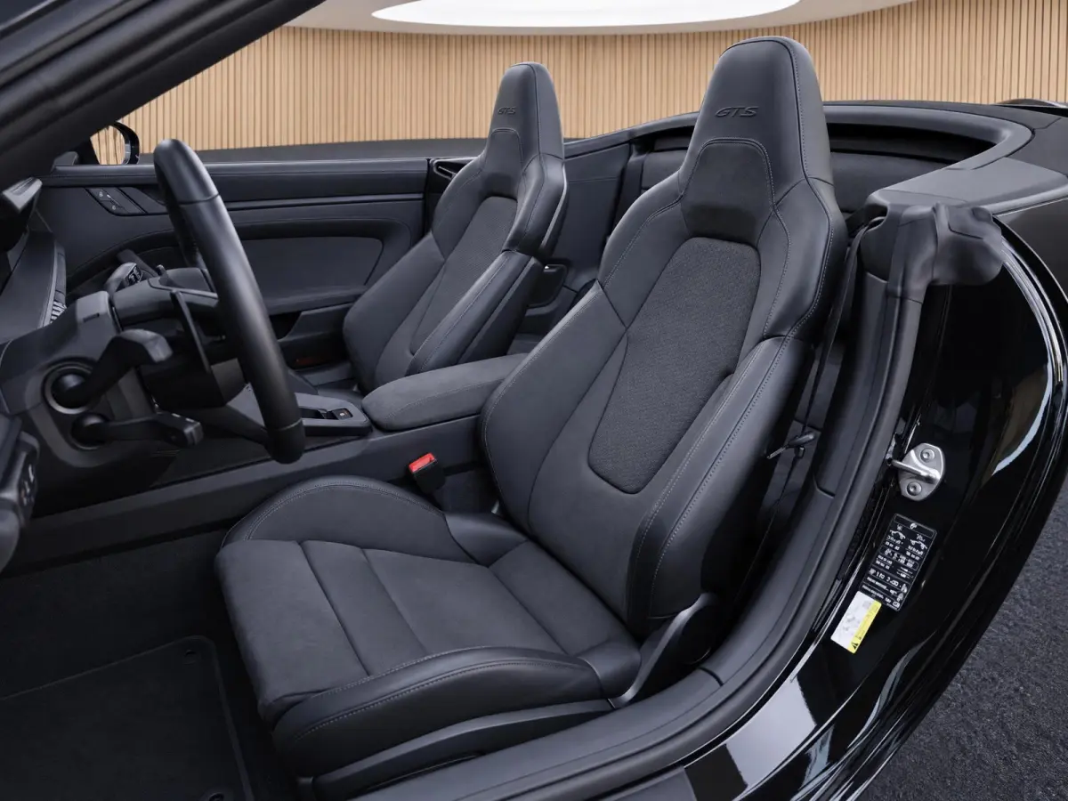 3.6 T-Hybrid Carrera GTS |Lift |InnoDrive |achterasbesturing| HD Matrix |