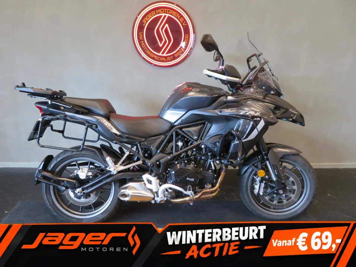 SUPER STAAT!