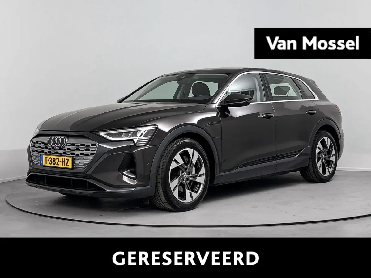55 quattro Edition 115 kWh 408 PK | 100% SOH | Automaat | Navigatie | Apple Carplay | Android Auto | Parkeersensoren | Trekhaak | Climate Control | Cruise Control |