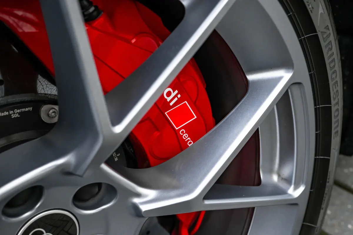 RS 5 Avant e-hybrid 470 kW / 639 PK Ceramische remmen | Carbon In&Exterieur | Panorama Dak | Stoelventilatie en Massage