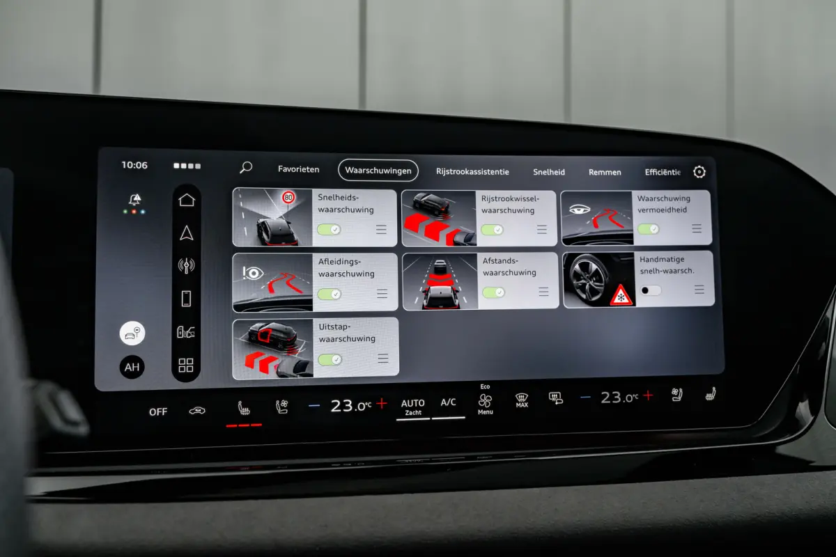 RS 5 Avant e-hybrid 470 kW / 639 PK Ceramische remmen | Carbon In&Exterieur | Panorama Dak | Stoelventilatie en Massage