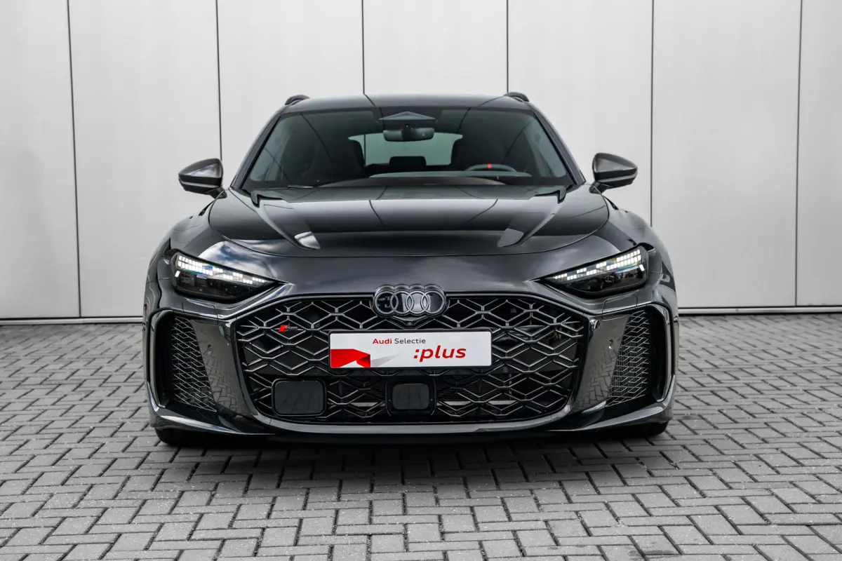 RS 5 Avant e-hybrid 470 kW / 639 PK Ceramische remmen | Carbon In&Exterieur | Panorama Dak | Stoelventilatie en Massage