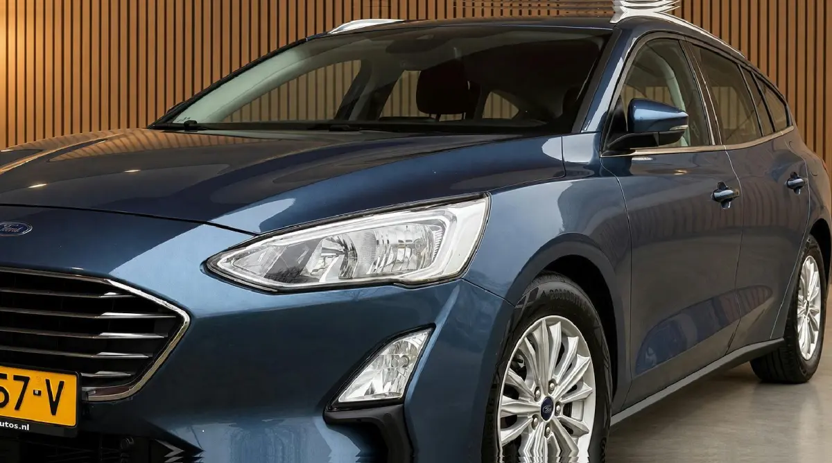 1.0 EcoBoost Titanium Business