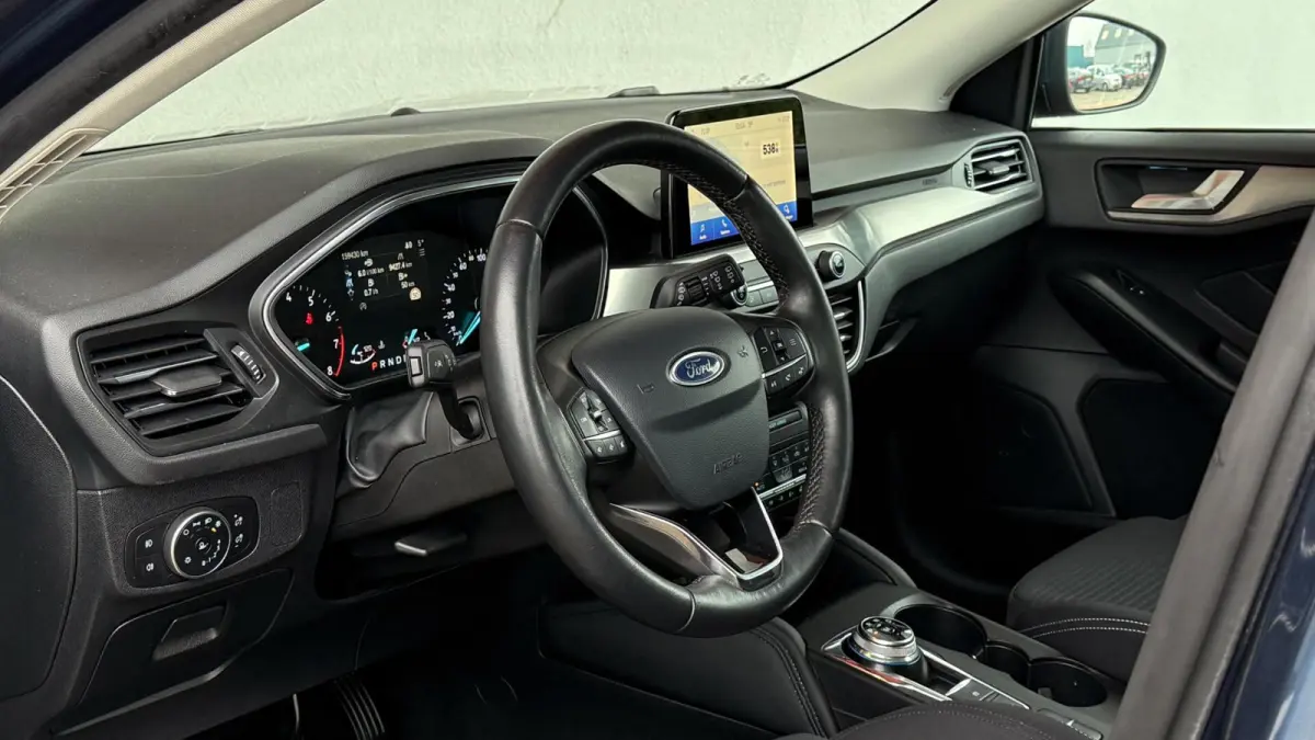 1.0 EcoBoost Titanium Business