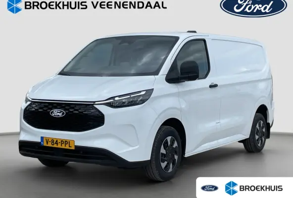 320 L1H1 Limited 71 kWh | Cruise Control | Camera | CarPlay | Bluetooth |