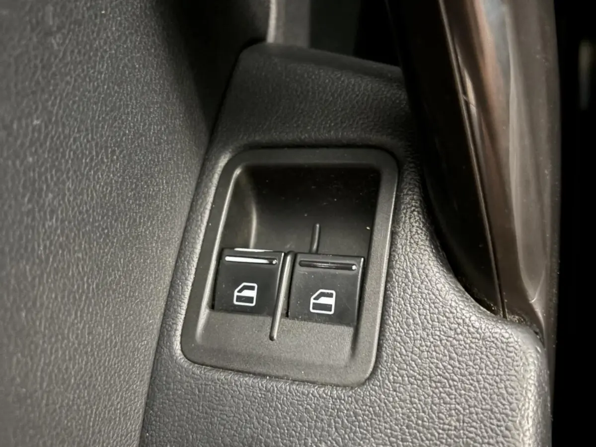 2.0 TDI L2H1 BMT Maxi Trendline Airco Stoelverwarming Cruise Control Trekhaak