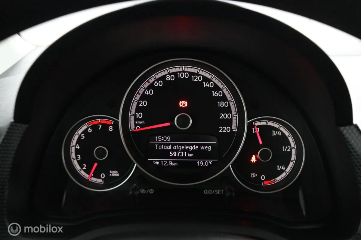 Up! 1.0 Move Up! 5 Deurs | Elek. ramen | Airco | Metallic lak | Bluetooth | Orig. NL Auto | DEALER-STAAT