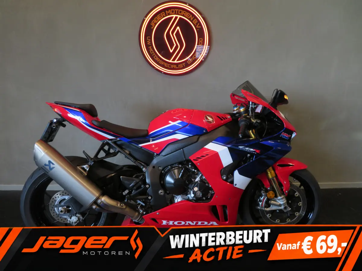 CBR 1000 RR-R FIREBLADE SP PERFECT!