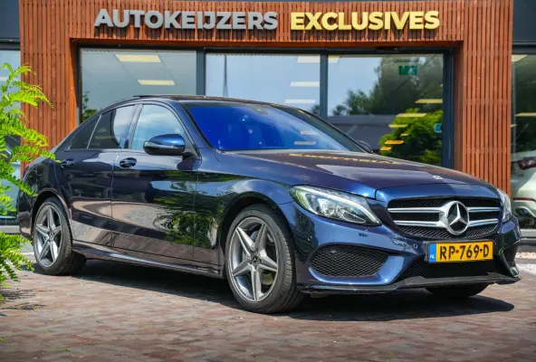 180 Business Solution AMG Panoramadak 3D Burmester Ambient Camera Stoelverwarming Leer Cruise Control