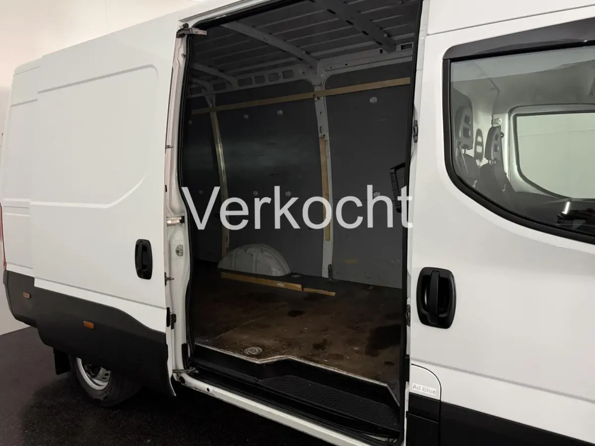 35S16V 2.3 L2H2 l AUTOMAAT l CLIMA l 3500KG TREKHAAK