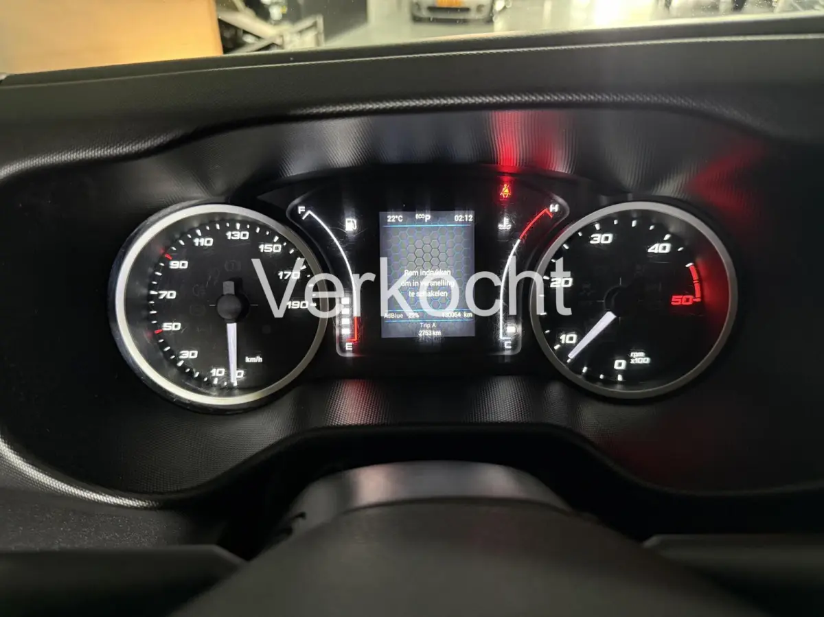 35S16V 2.3 L2H2 l AUTOMAAT l CLIMA l 3500KG TREKHAAK