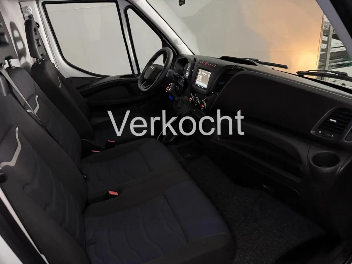 35S16V 2.3 L2H2 l AUTOMAAT l CLIMA l 3500KG TREKHAAK