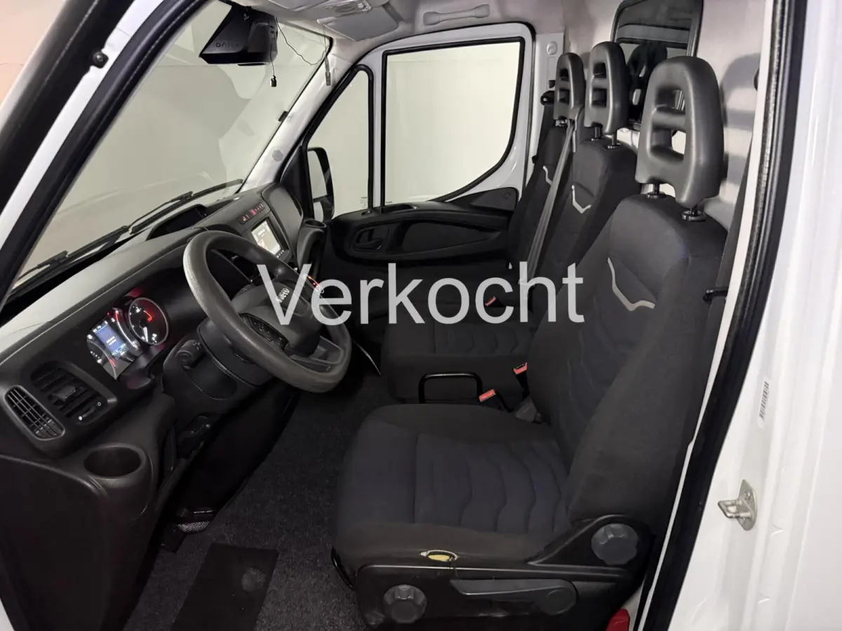 35S16V 2.3 L2H2 l AUTOMAAT l CLIMA l 3500KG TREKHAAK