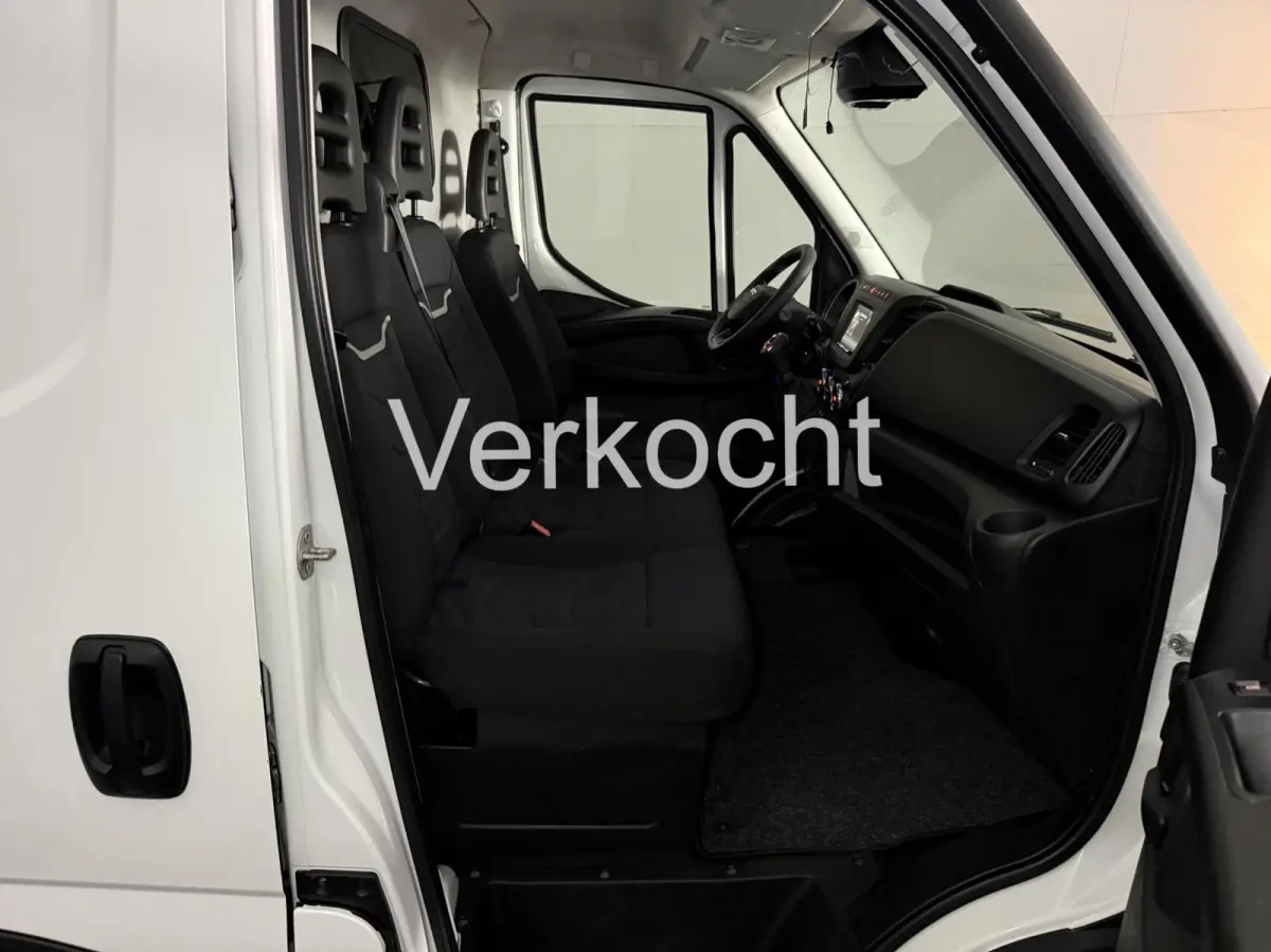 35S16V 2.3 L2H2 l AUTOMAAT l CLIMA l 3500KG TREKHAAK