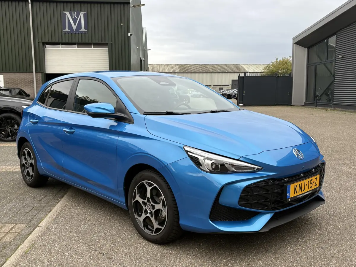 1.5 Hybrid+ Luxury ONDERHOUD GEHAD BIJ DEALER, DIRECT LEVERBAAR | 7 JAAR MG FABRIEKS GARANTIE TM 02-2032 | STOEL + STUURVERWARMING | 360 CAMERA | ADAP. CRUISE | DODE HOEK | KEYLESS | APPLE C