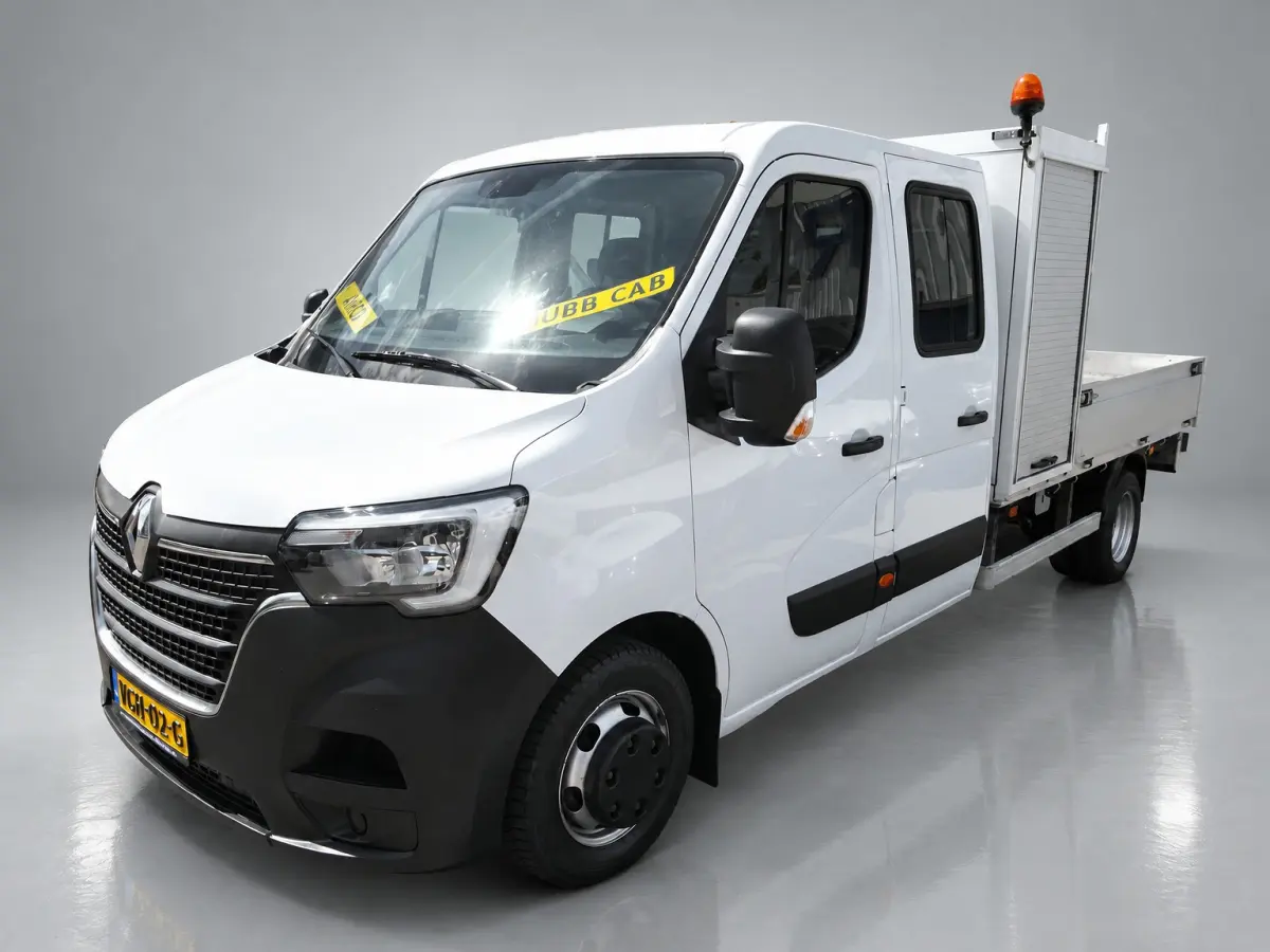 T35 2.3 dCi 145 L4 DL DUBBELE CABINE OPEN LAADBAK