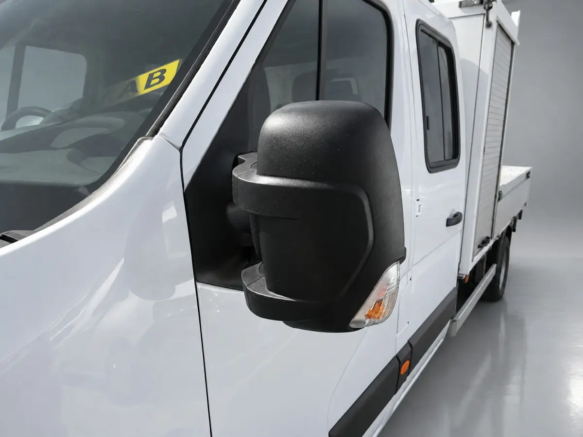 T35 2.3 dCi 145 L4 DL DUBBELE CABINE OPEN LAADBAK