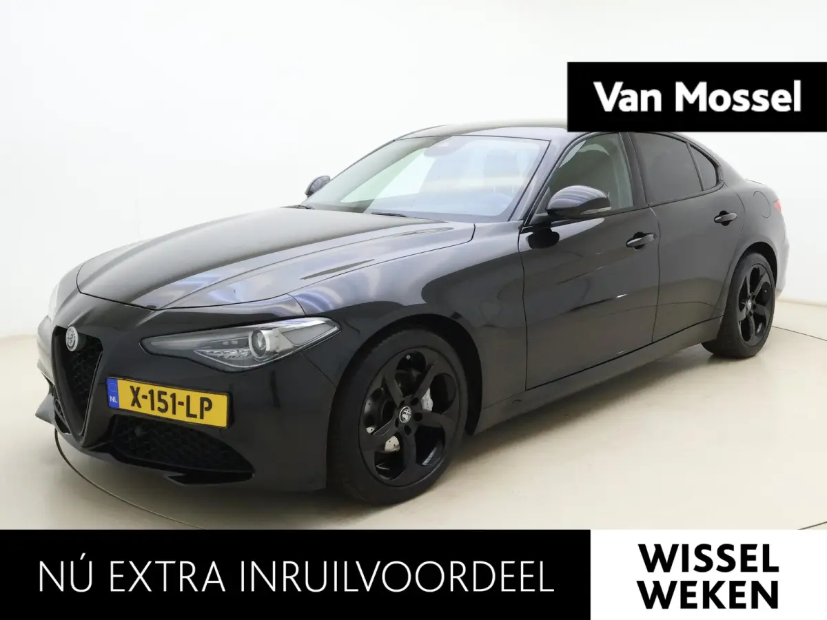 2.0T | automaat | Climate control | Navigatie | Half-Leder | LMV | Parkeer sensoren | Xenon |