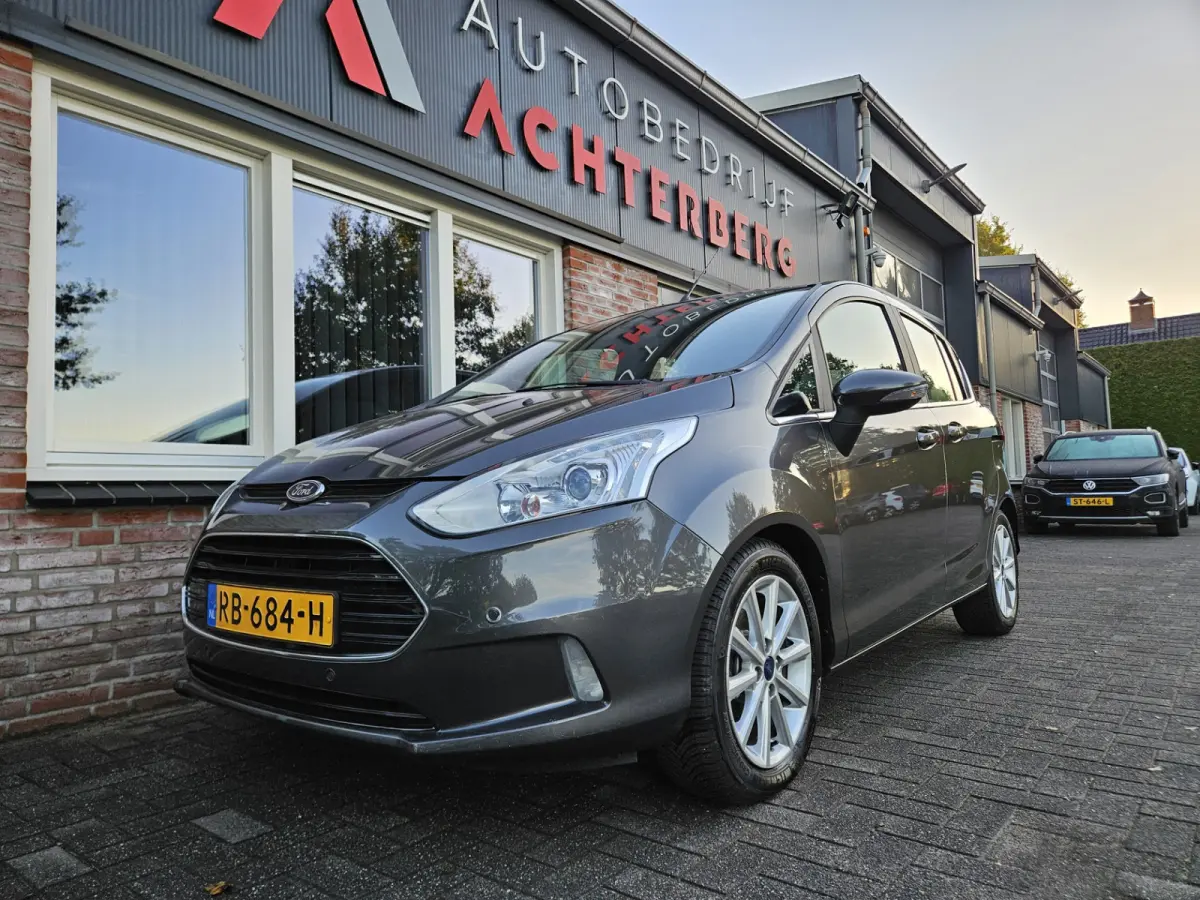 1.0 EcoBoost Titanium NAP! Airco! Cruise Control! Camera! Navigatie! Nette Auto!
