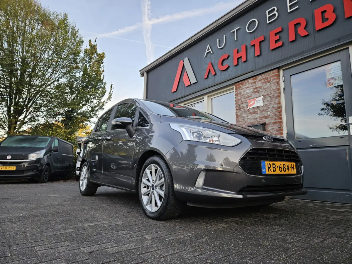 1.0 EcoBoost Titanium NAP! Airco! Cruise Control! Camera! Navigatie! Nette Auto!