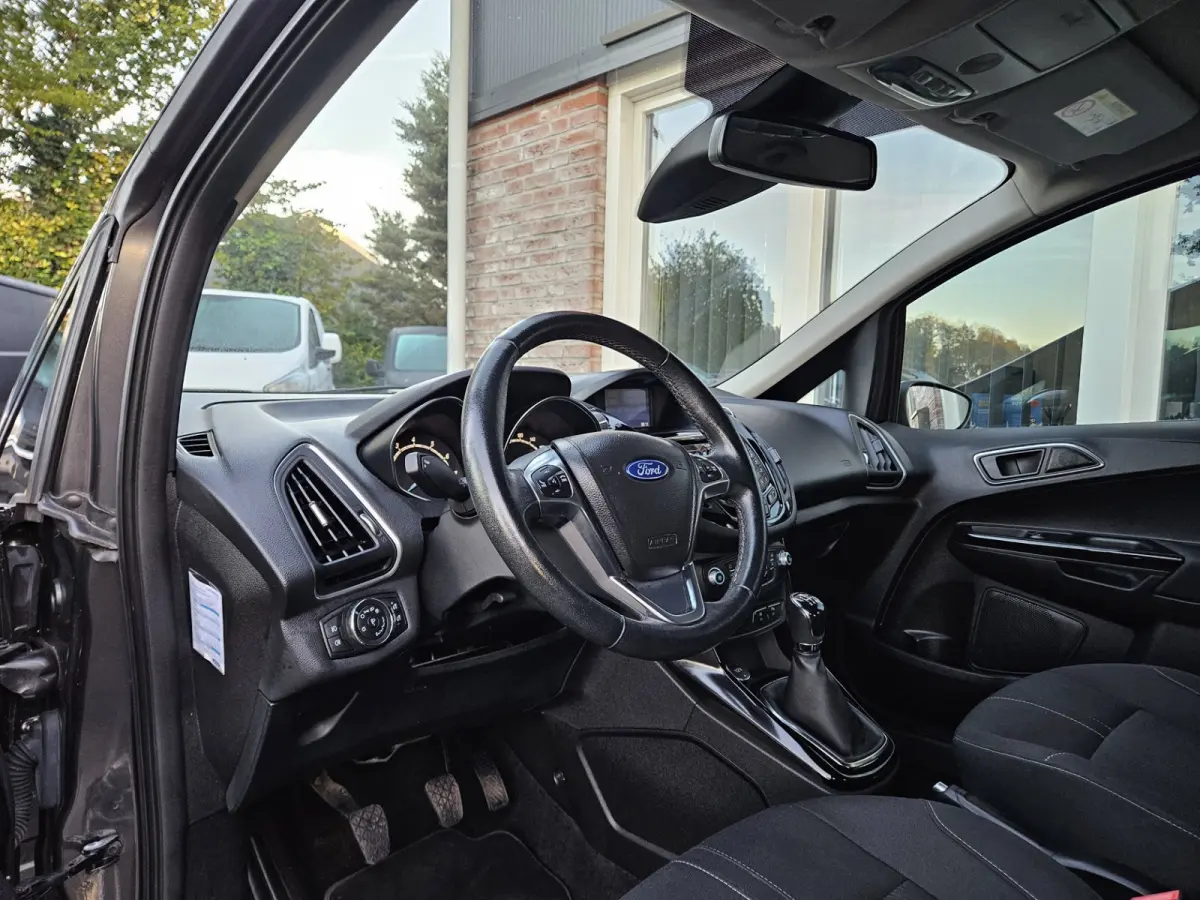 1.0 EcoBoost Titanium NAP! Airco! Cruise Control! Camera! Navigatie! Nette Auto!
