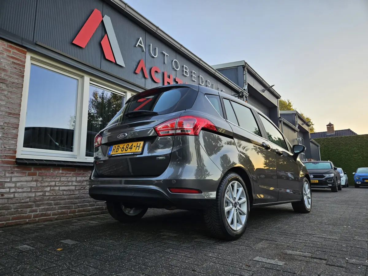 1.0 EcoBoost Titanium NAP! Airco! Cruise Control! Camera! Navigatie! Nette Auto!