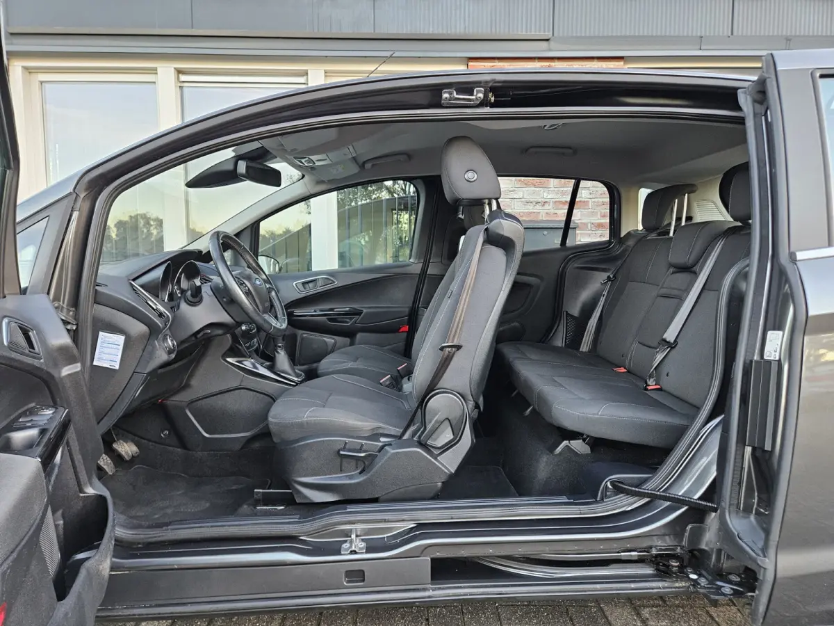 1.0 EcoBoost Titanium NAP! Airco! Cruise Control! Camera! Navigatie! Nette Auto!
