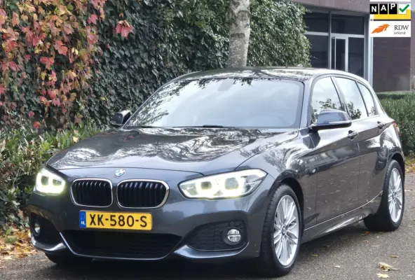120i High Executive M Sport Apple CarPlay Trekhaak LED NAP Dealer onderhouden RIJKLAAR 184pk