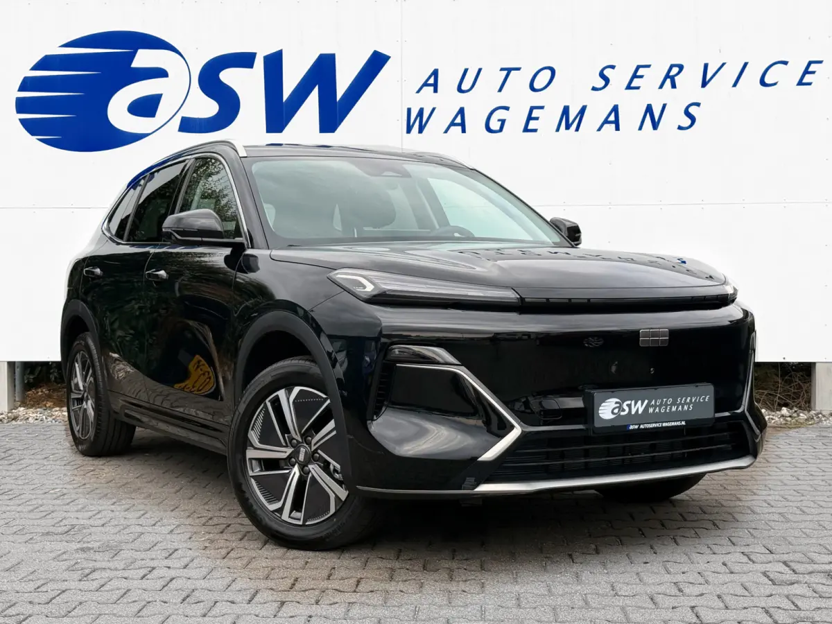 1.5 Pro PHEV | 83 km Elektrisch | 8 jaar Garantie | 360 Camera | Geely Specialist